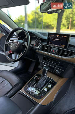 Седан Audi A6 2015 в 