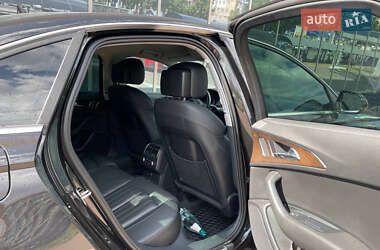 Седан Audi A6 2012 в 