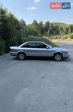 Седан Audi A6 1996 в 
