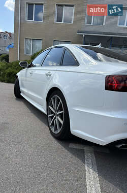 Седан Audi A6 2016 в 