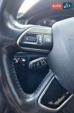 Седан Audi A6 2016 в 