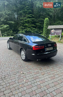 Седан Audi A6 2012 в 