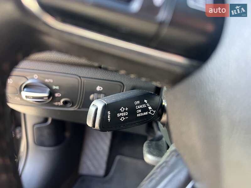 Седан Audi A6 2011 в Богуславі