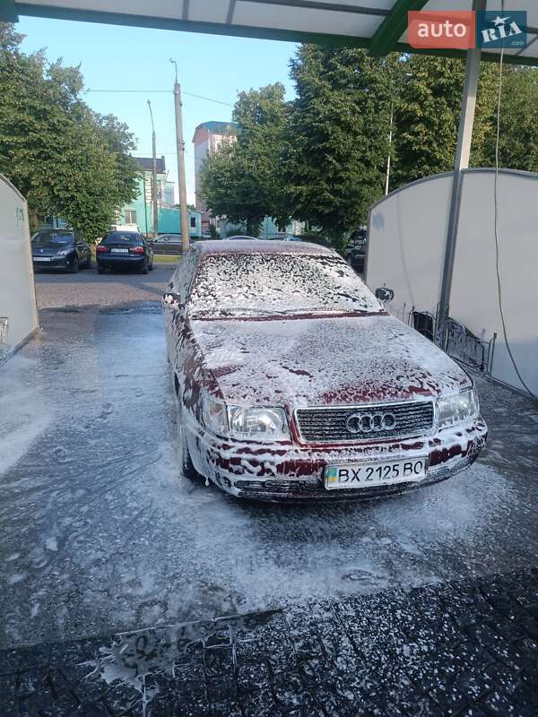 Седан Audi A6 1994 в Хмельницком