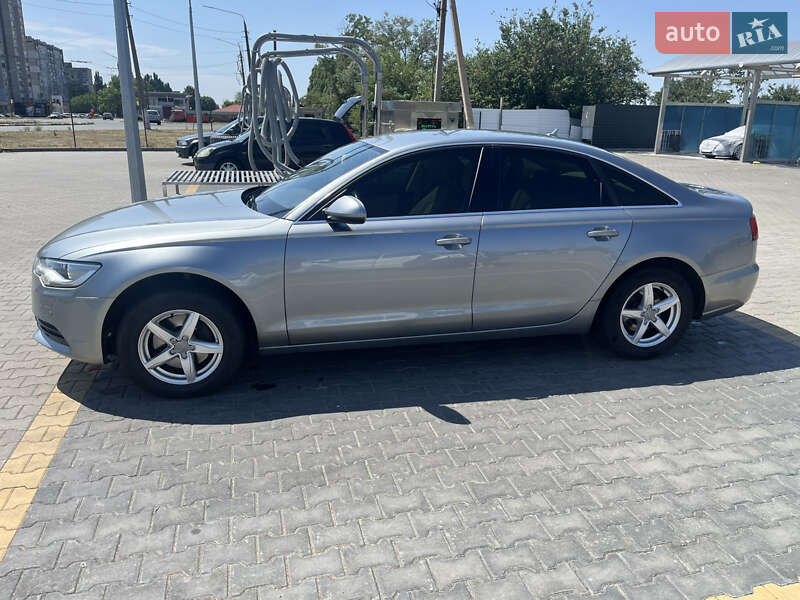 Седан Audi A6 2011 в Николаеве