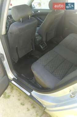 Седан Audi A6 2003 в 