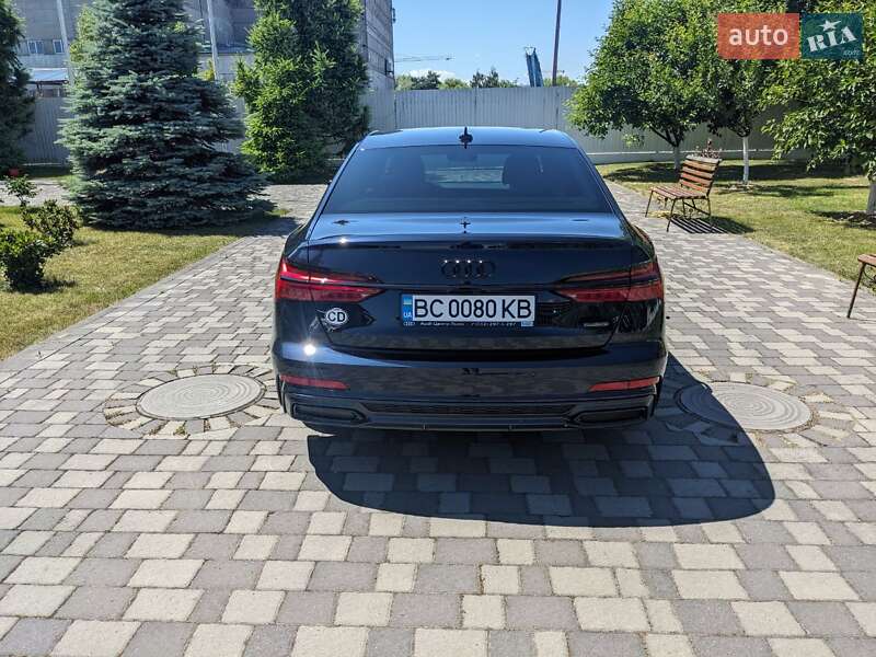 Седан Audi A6 2022 в Львове