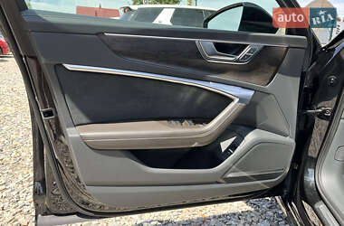 Седан Audi A6 2019 в 