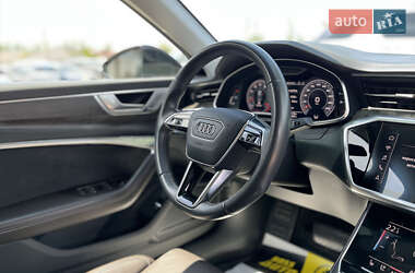 Седан Audi A6 2019 в 
