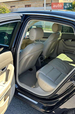 Седан Audi A6 2010 в 