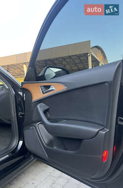 Седан Audi A6 2015 в 