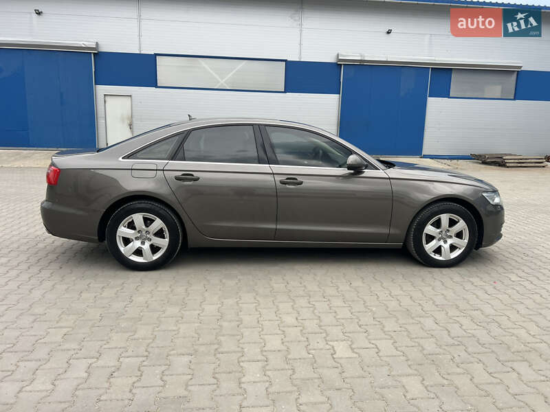Седан Audi A6 2014 в Хмельницком