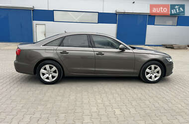 Седан Audi A6 2014 в 