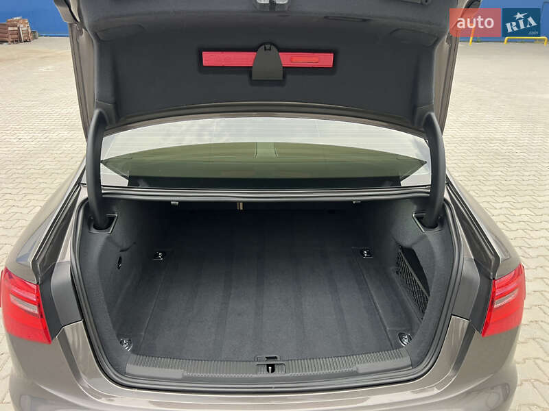 Седан Audi A6 2014 в Хмельницком