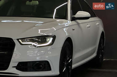 Седан Audi A6 2011 в 