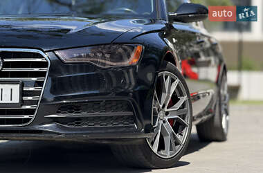Седан Audi A6 2012 в 
