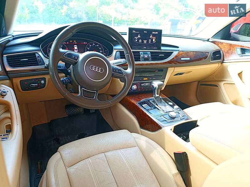 Седан Audi A6 2014 в Тернополе