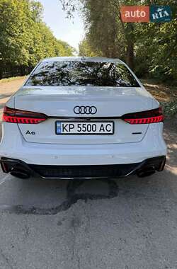 Седан Audi A6 2022 в 