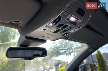 Седан Audi A6 2012 в 