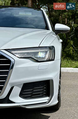 Седан Audi A6 2019 в 