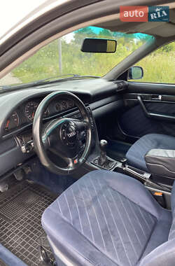 Седан Audi A6 1995 в 