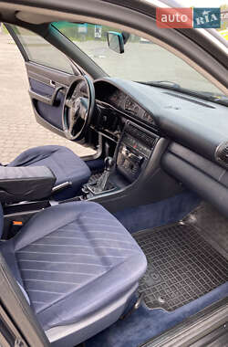 Седан Audi A6 1995 в 