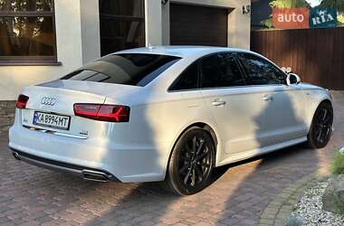 Седан Audi A6 2015 в 