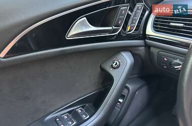 Седан Audi A6 2015 в 