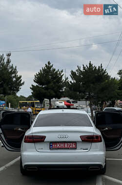 Седан Audi A6 2015 в 