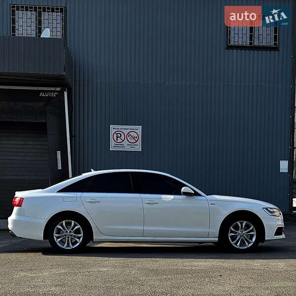 Седан Audi A6 2012 в Запоріжжі