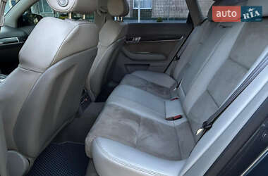 Седан Audi A6 2004 в 