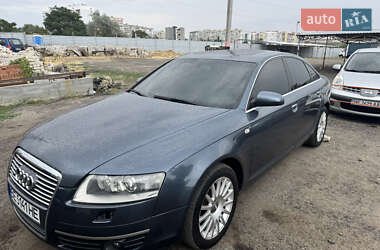 Седан Audi A6 2004 в 