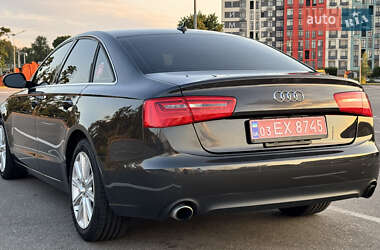 Седан Audi A6 2013 в 