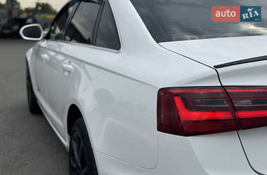 Седан Audi A6 2012 в 