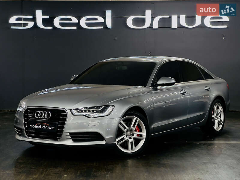 Седан Audi A6 2013 в 