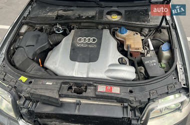 Седан Audi A6 2003 в 
