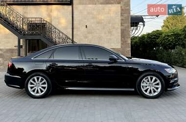 Седан Audi A6 2015 в 