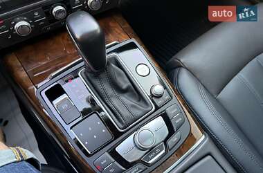 Седан Audi A6 2015 в 