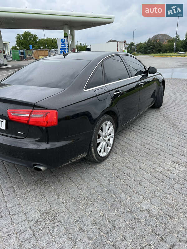 Седан Audi A6 2014 в Львове
