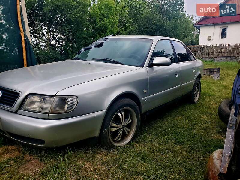 Седан Audi A6 1996 в 