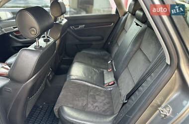 Седан Audi A6 2004 в 