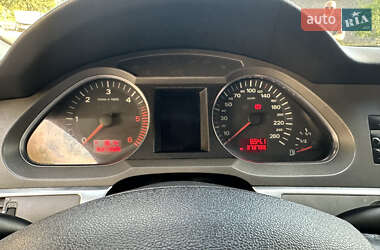 Седан Audi A6 2004 в 