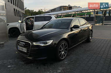 Седан Audi A6 2012 в Киеве