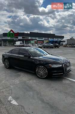 Седан Audi A6 2015 в 