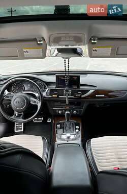 Седан Audi A6 2015 в 