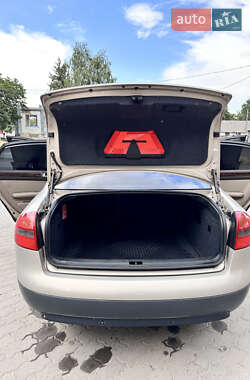 Седан Audi A6 1998 в 