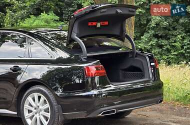 Седан Audi A6 2015 в 