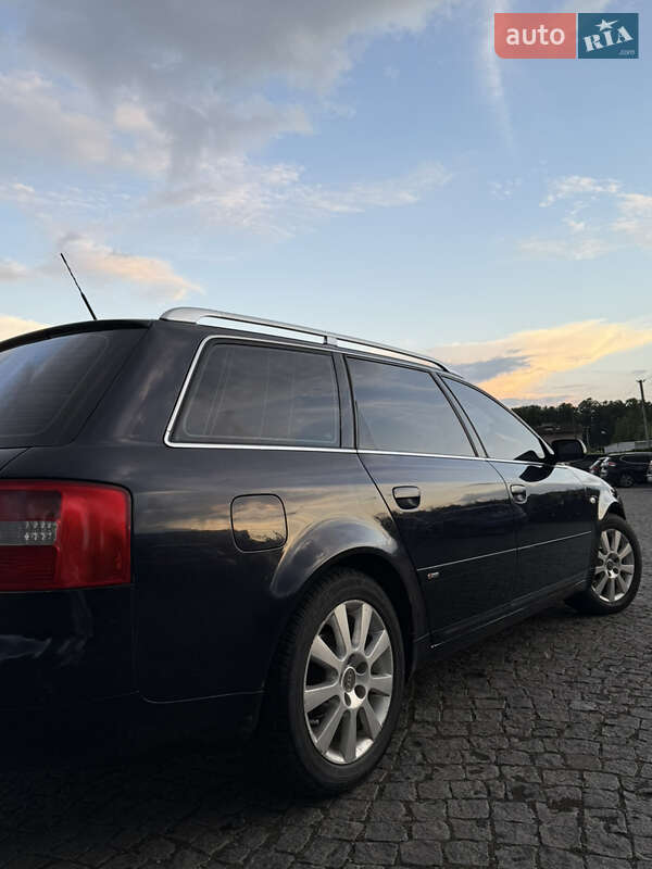 Універсал Audi A6 2003 в Жовкві