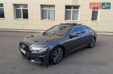 Седан Audi A6 2019 в 