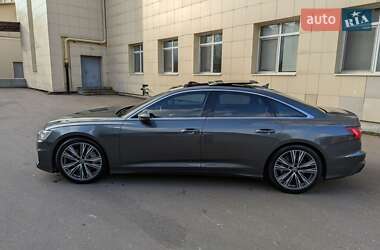 Седан Audi A6 2019 в 